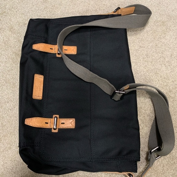 FOSSIL MESSENGER BAG - Picture 5 of 5